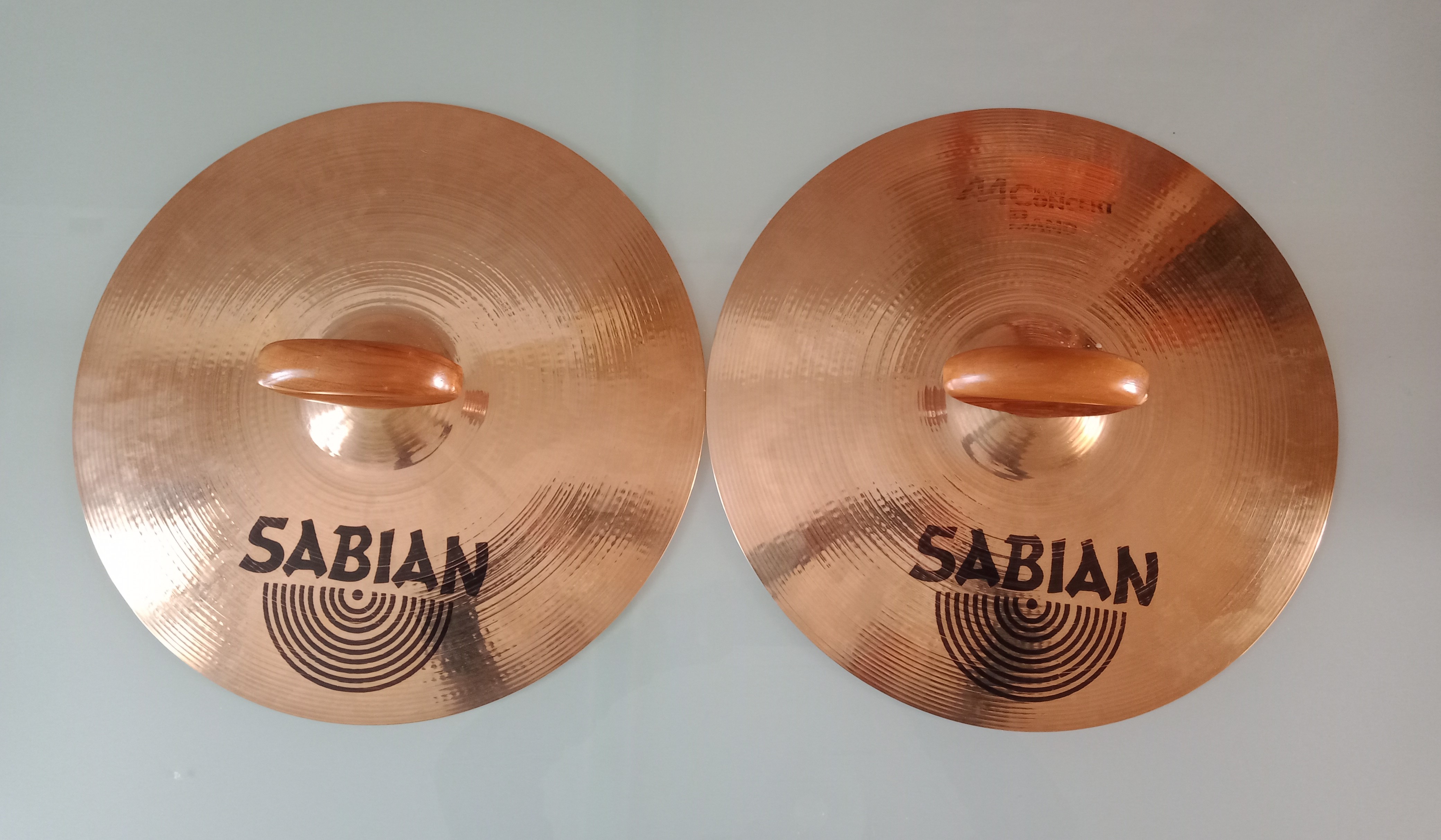 Piatti Sabian 16 pollici AA Concert Band